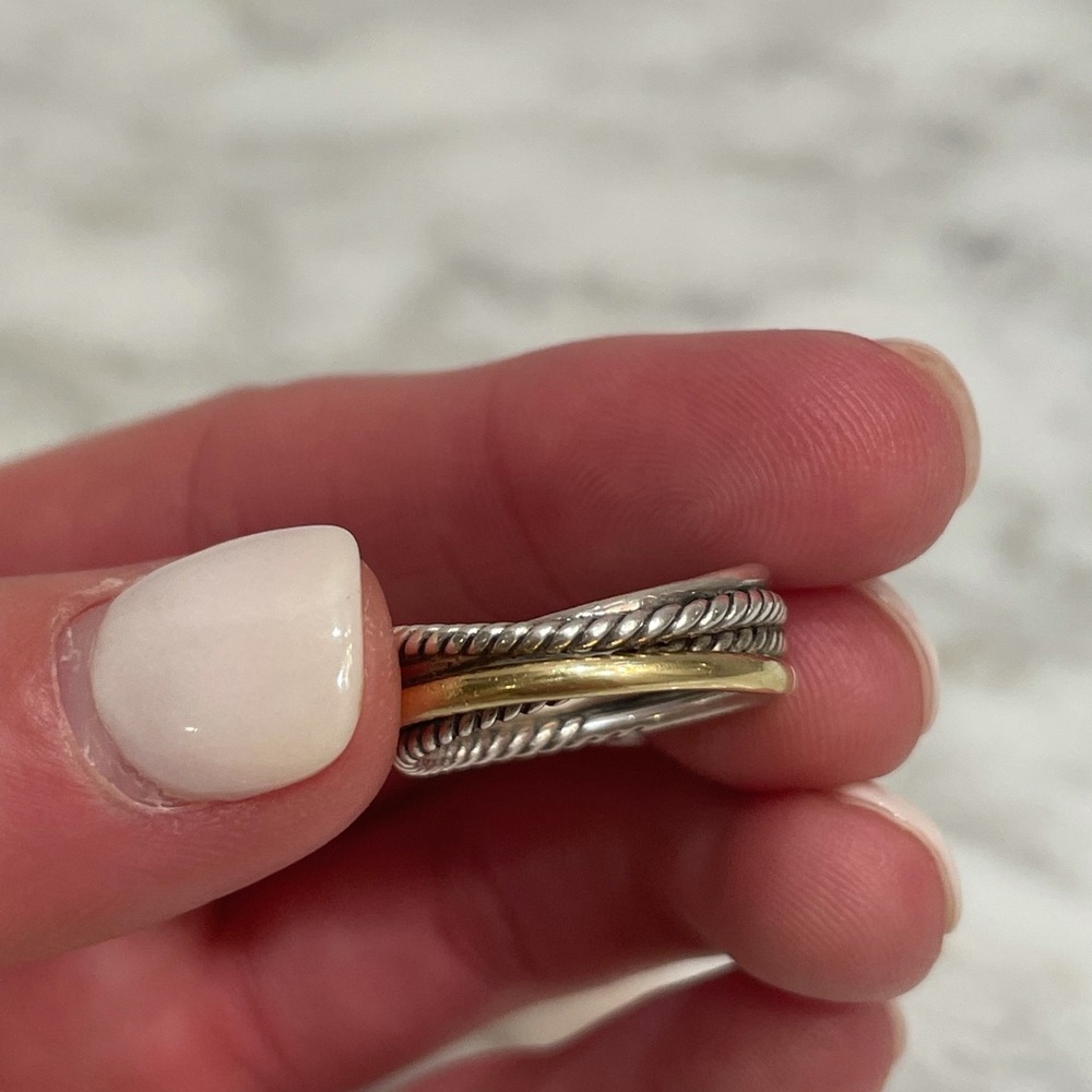 Size 7 David Yurman “Crossover” Ring